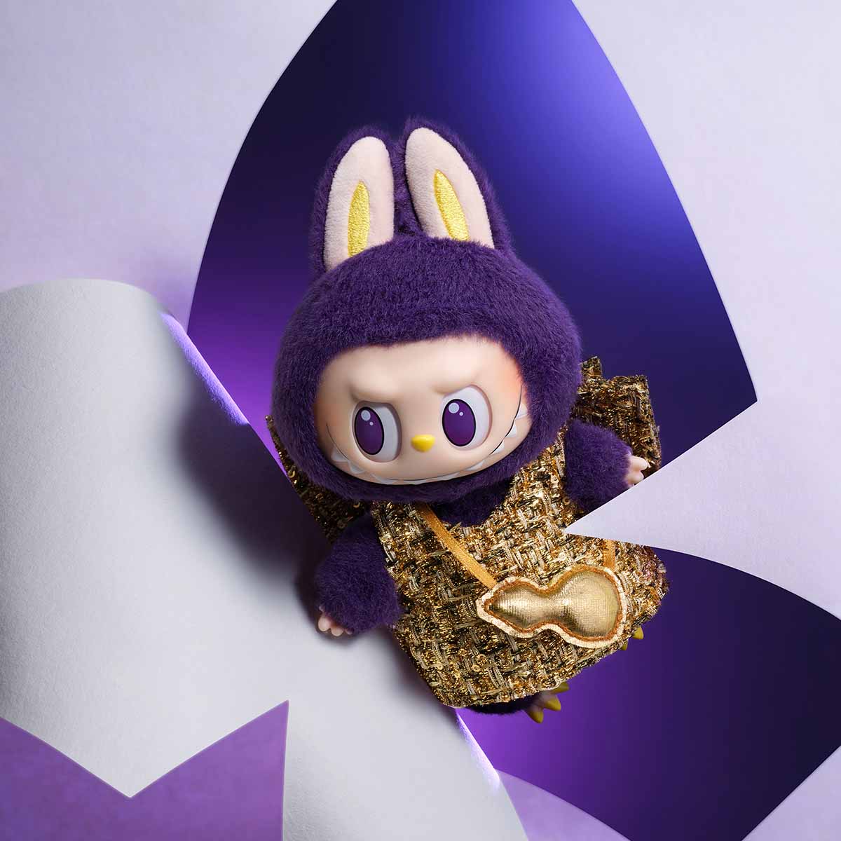 THE MONSTERS - WINGS OF FORTUNE Vinyl Plush Hanging Card – view 5 | The Moon Toys