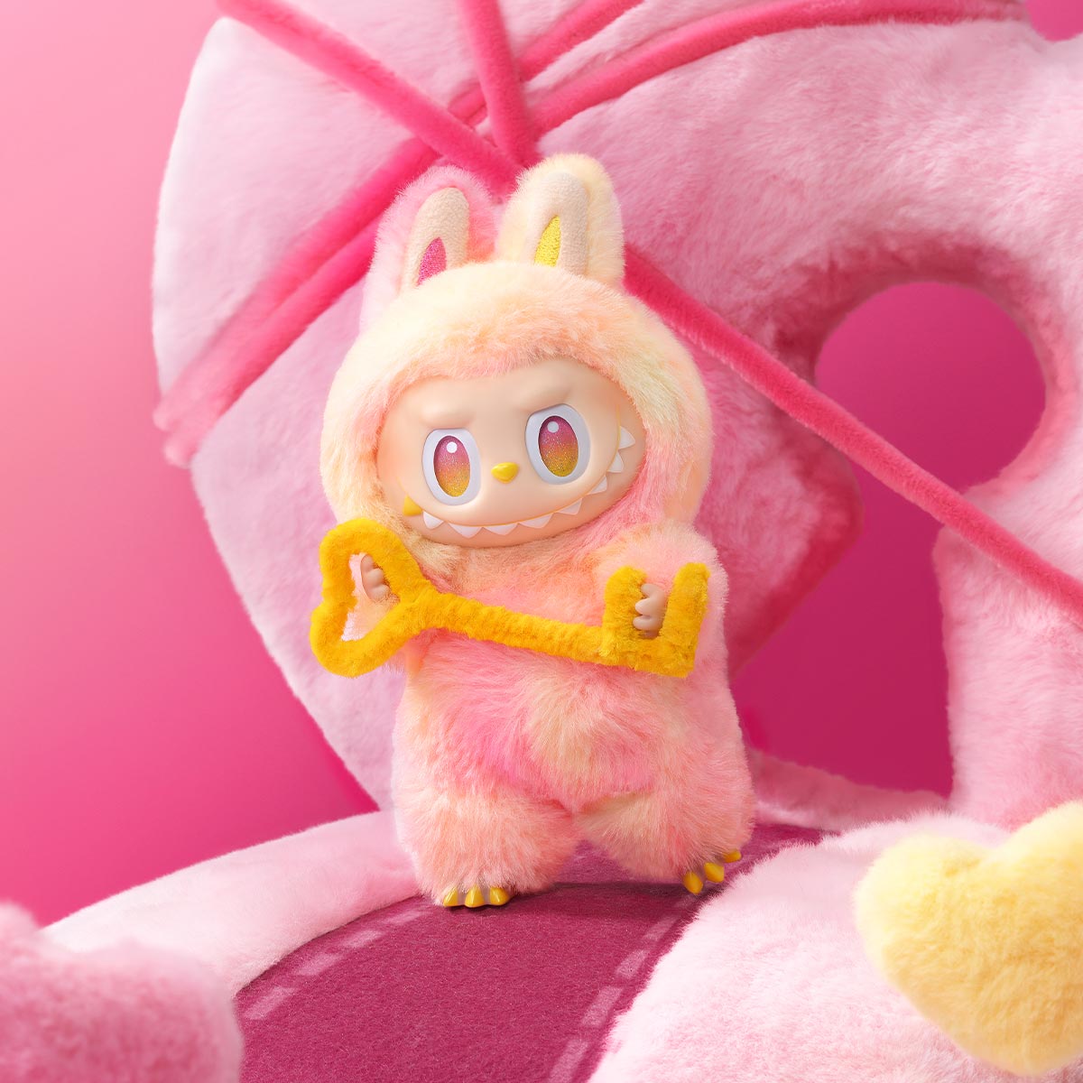 THE MONSTERS Big into Energy Series-Vinyl Plush Pendant Blind Box – view 4 | The Moon Toys